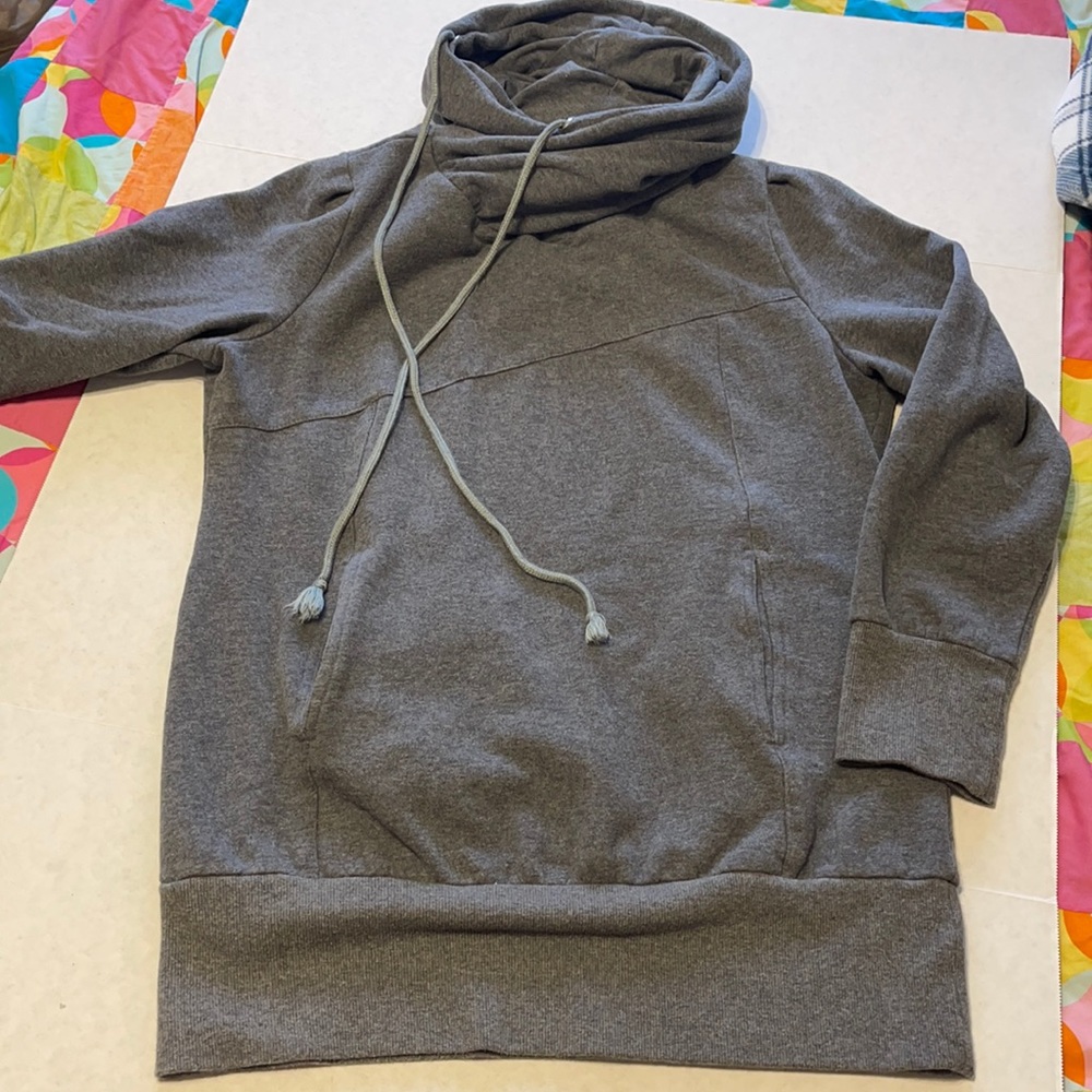 Boutique cowl neck hooded tunic